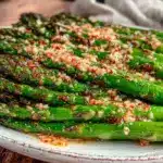crispy garlic parmesan roasted asparagus - featured image