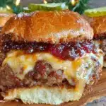 crispy smash burger - featured image