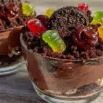 graveyard dirt cups - featured image